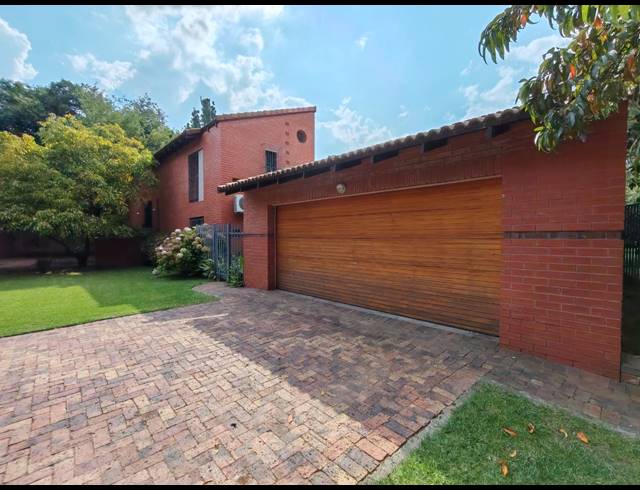 3 BEDROOM HOUSE FOR SALE IN THREE RIVERS PROPER